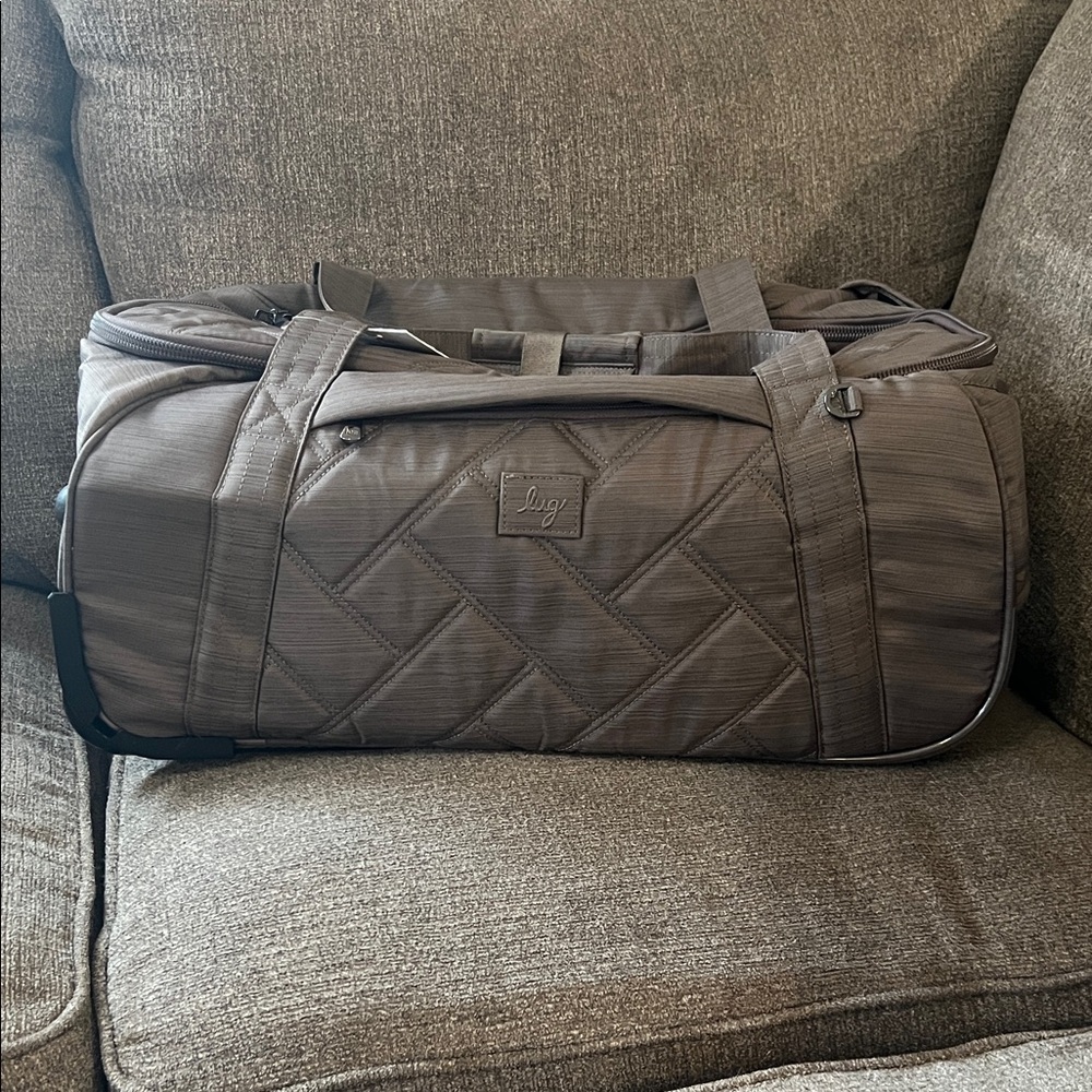 Lug Brushed Walnut Barnstormer